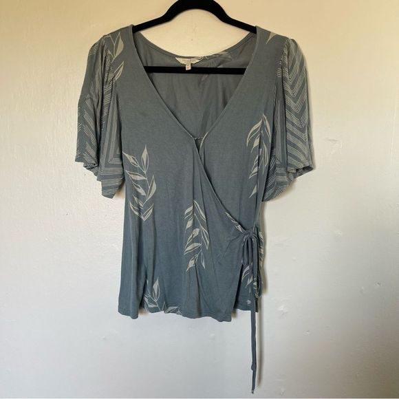 Lucky Brand Tops - Lucky Brand Blue Short Sleeve Front Wrap & Toe Shirt Casual Comfy Top